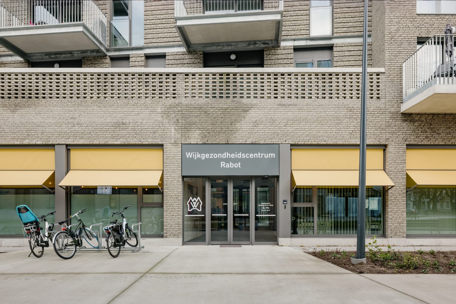 Wijkgezondheidscentrum Rabot in het hart van de Rabotwijk.