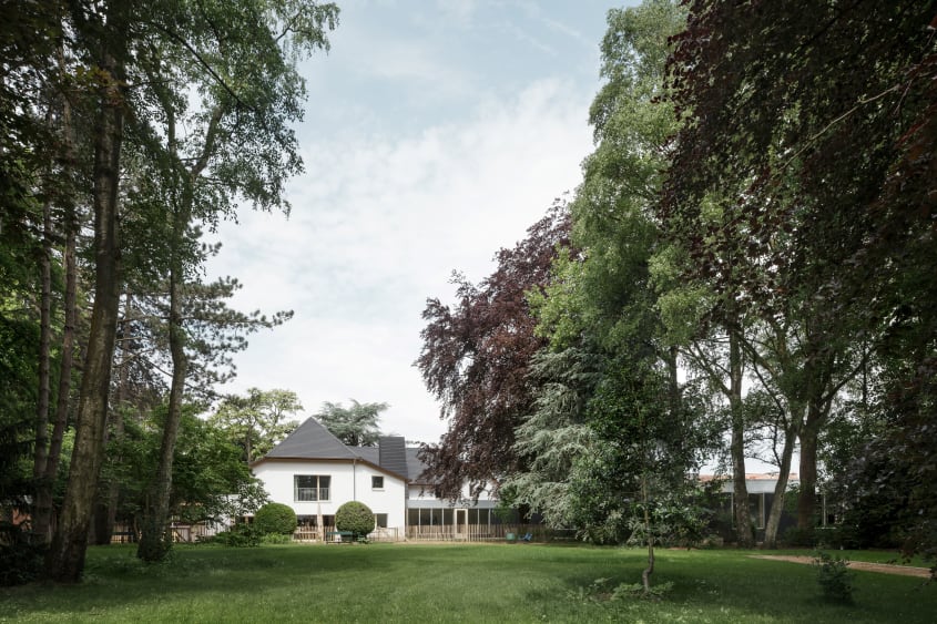 Gerenoveerde dokterswoning in de parktuin
